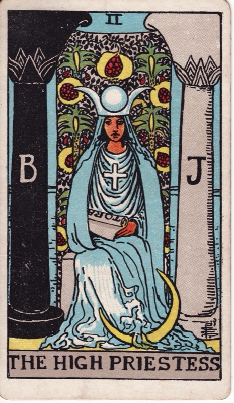 The High Priestess tarot card meaning
